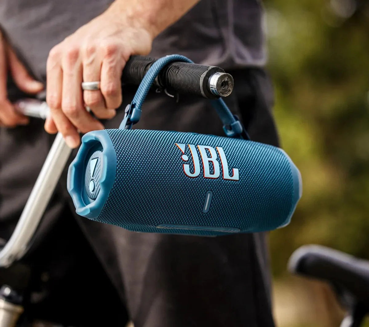 JBL Charge 6 Speaker